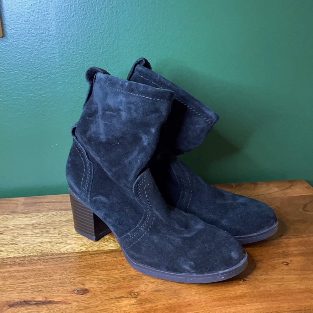 white mountain slouch booties